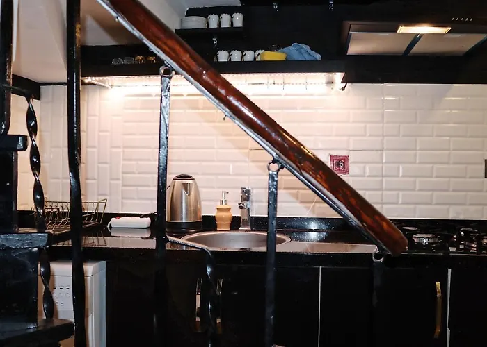 Handmade Apartment *